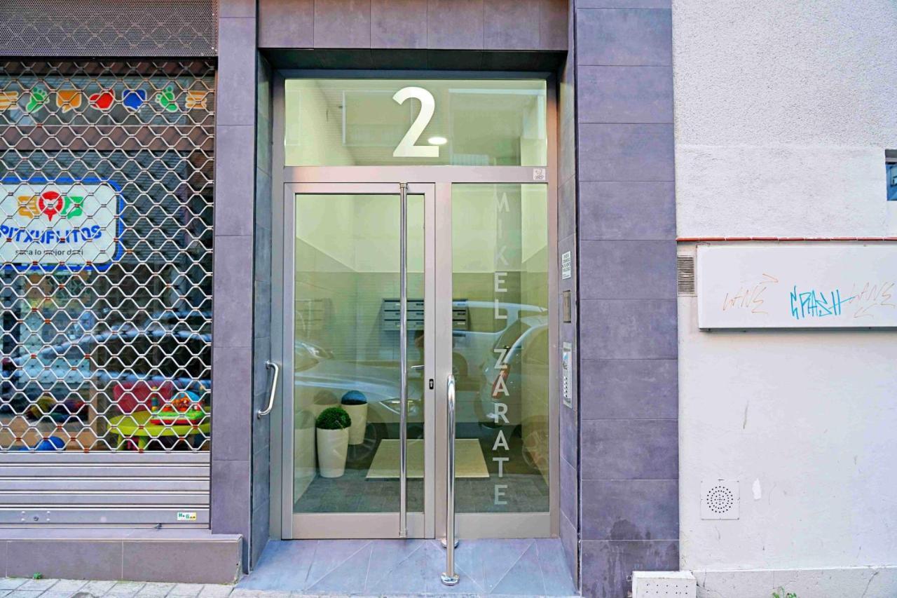 Apart 2 Terrazas Para 4 Personas Bilbao Centro Exterior photo